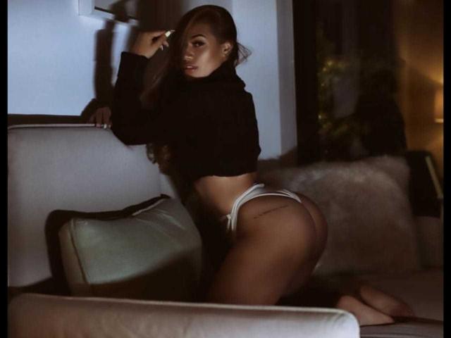 AmeliaSexyy - Sexe cam en vivo - 9489052