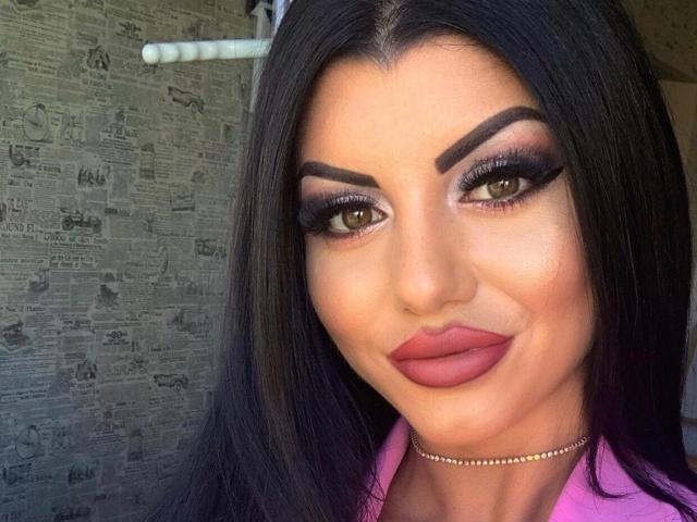 MichelleSquirts - Live sex cam - 9495068