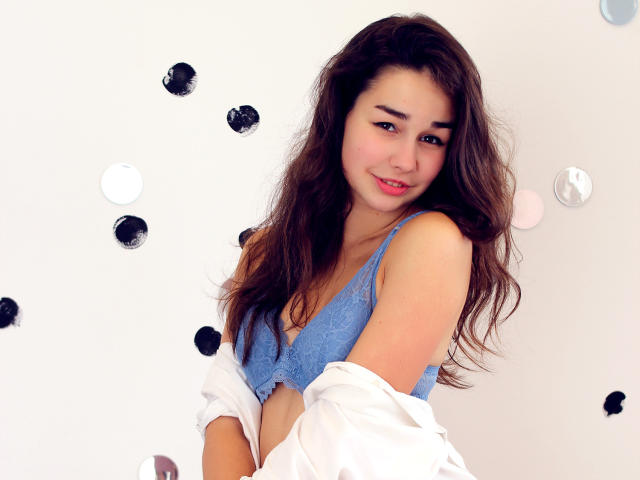 KellyVanillo - Live sexe cam - 9502660