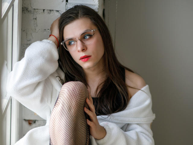 SimonaLewise - сексуальная веб-камера в реальном времени - 9503908