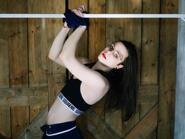 SimonaLewise - Sexe cam en vivo - 9503984