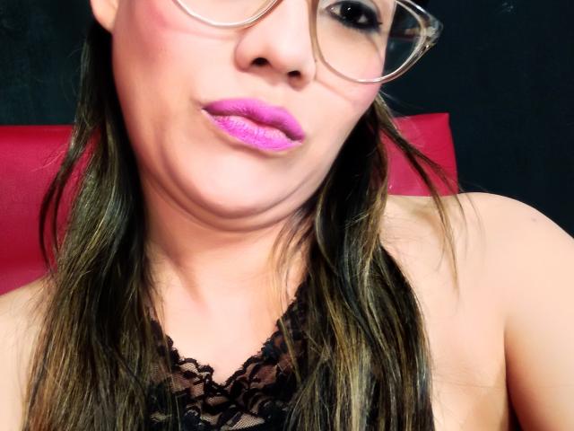 ValentynaLove - Live sexe cam - 9505792