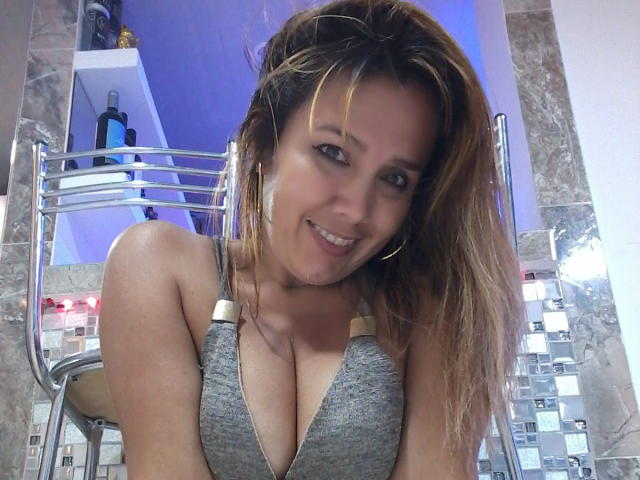 KendallDufort - Sexe cam en vivo - 9507328