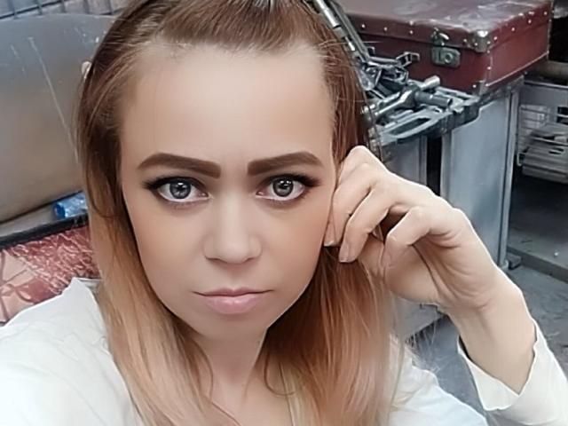 TaiaWqax - Live sex cam - 9509416