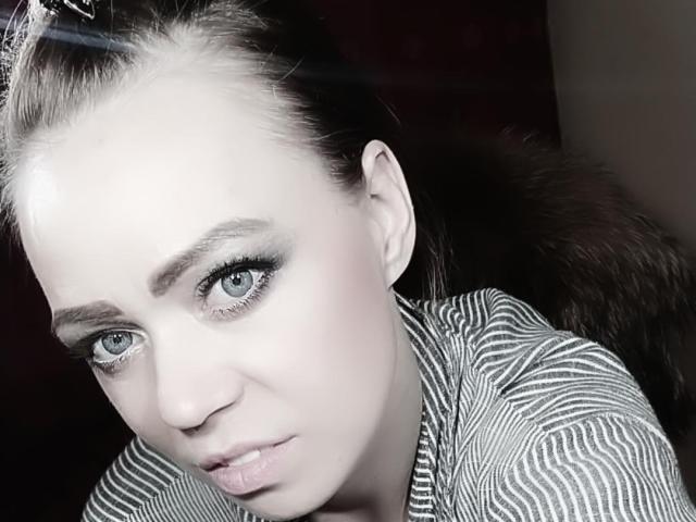 TaiaWqax - Live sexe cam - 9509468