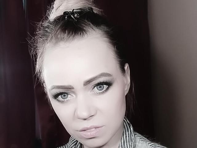 TaiaWqax - Live sexe cam - 9509484