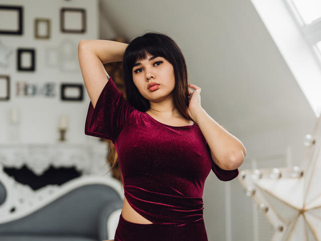 BellaMarino - Live porn &amp; sex cam - 9511220