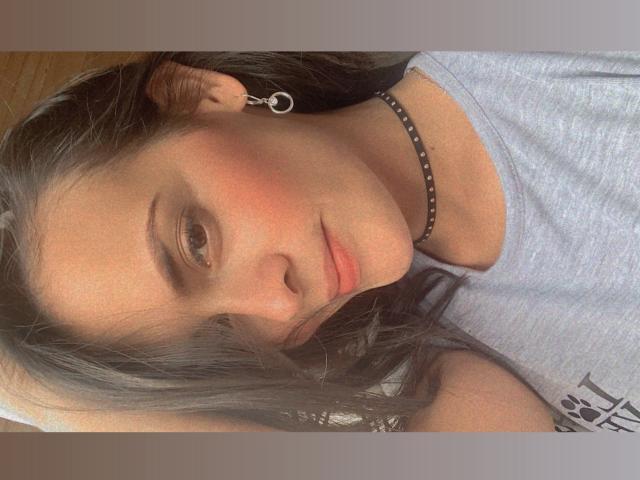 ScarlettAlbas - Live Sex Cam - 9521608