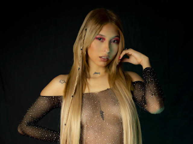 MiaRoux - Sexe cam en vivo - 9548752