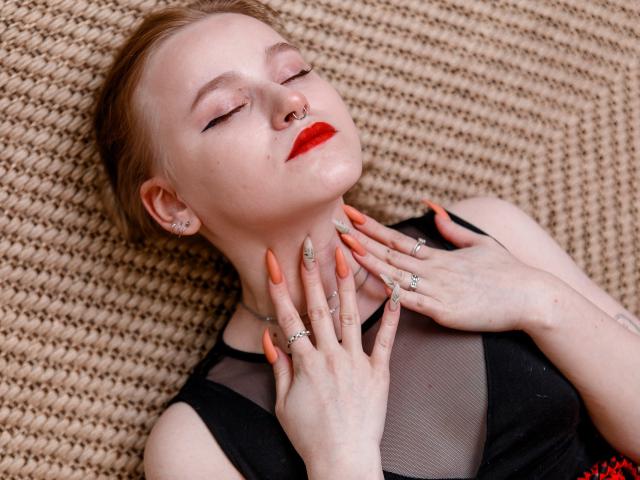 LynneDawson69 - Live Sex Cam - 9562768