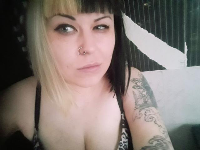 PsychoGurl - Live sexe cam - 9564780