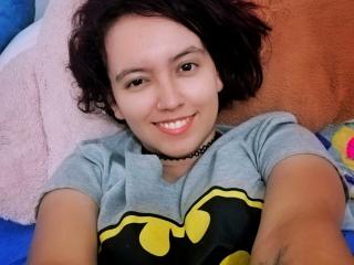 ElliePsyduck - Live sex cam - 9567392