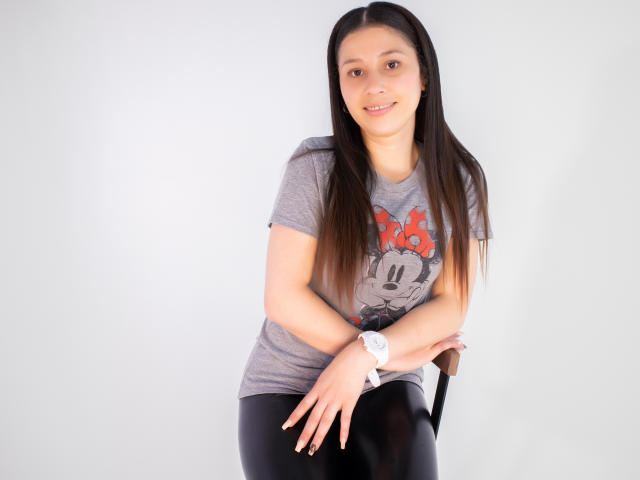RebeccaMayer - Live sexe cam - 9583860