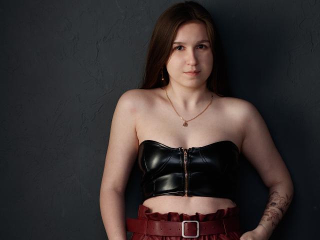 JulietaLenz - Sexe cam en vivo - 9584388