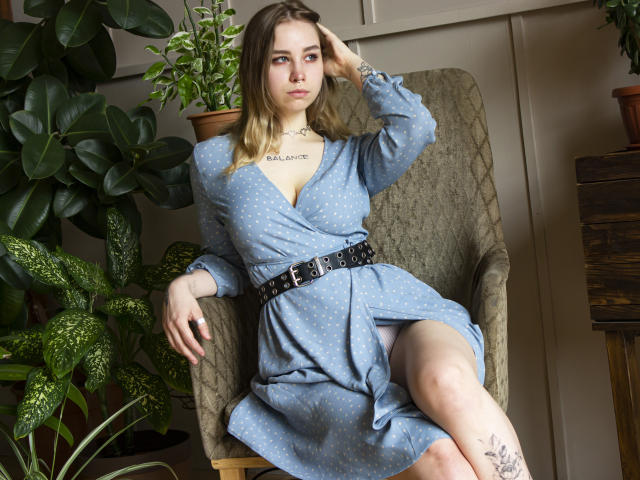 JaySummert - Live sex cam - 9588820