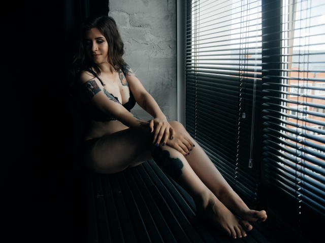 MissXHanna - Live porn &amp; sex cam - 9592956