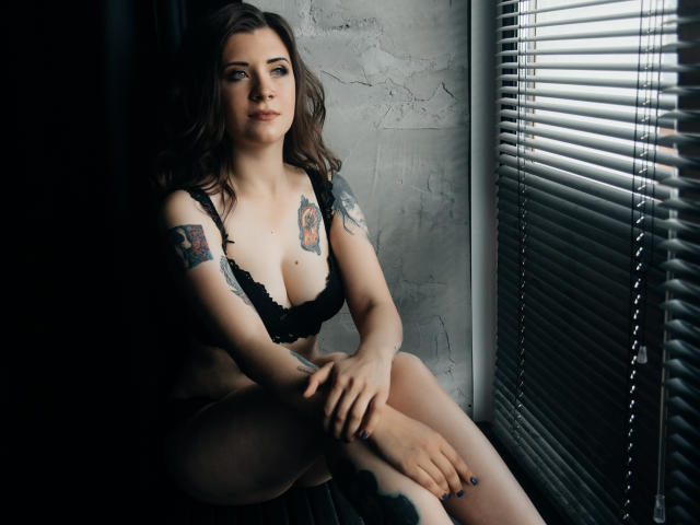 MissXHanna - Sexe cam en vivo - 9592976