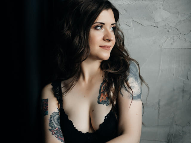 MissXHanna - Sexe cam en vivo - 9592980