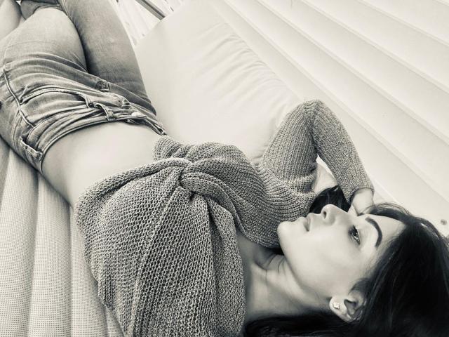 AmyHotty69 - Live porn &amp; sex cam - 9593136