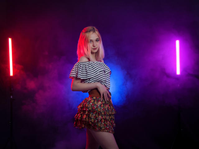 DaisySmall - Live porn &amp; sex cam - 9594656