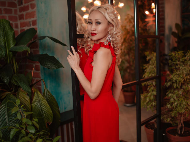 RoxalanaStar - Sexe cam en vivo - 9596416