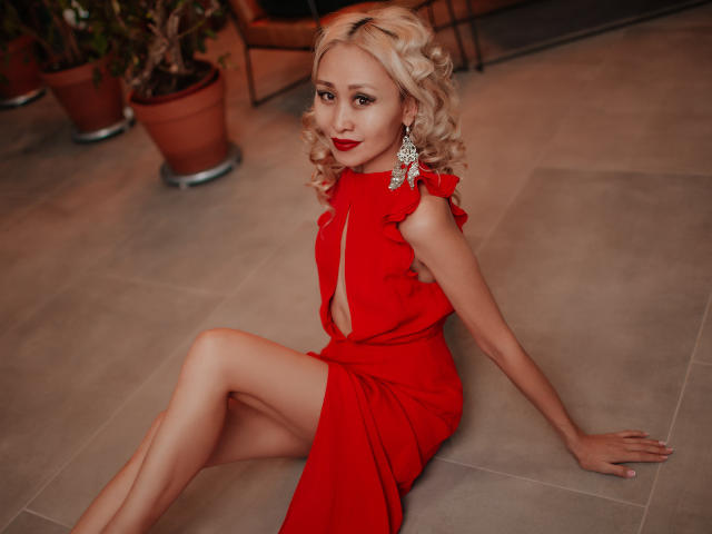 RoxalanaStar - Sexe cam en vivo - 9596424