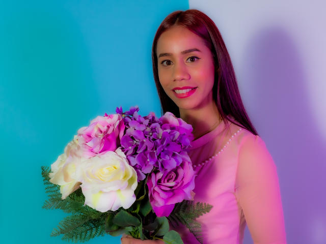 TiffanyCollin - Live sexe cam - 9599208