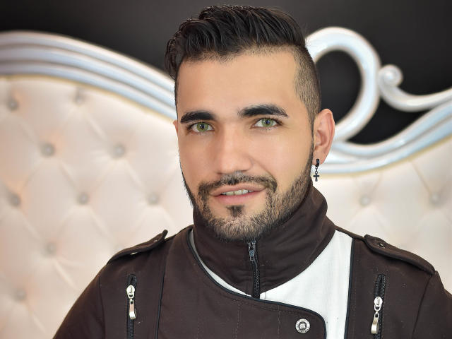 NicoBigDick - Live porn &amp; sex cam - 9602696