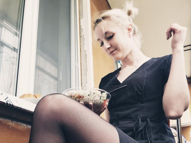 BlondieLuv - сексуальная веб-камера в реальном времени - 9605428