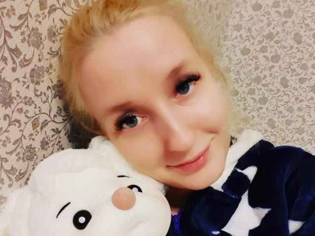 BlondieLuv - Live porn &amp; sex cam - 9605432