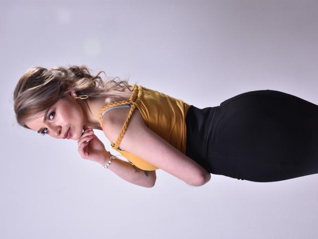 Milaa - сексуальная веб-камера в реальном времени - 9608716