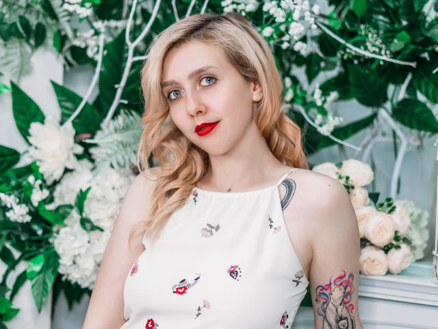 AliciaFletcher - Live porn &amp; sex cam - 9622332