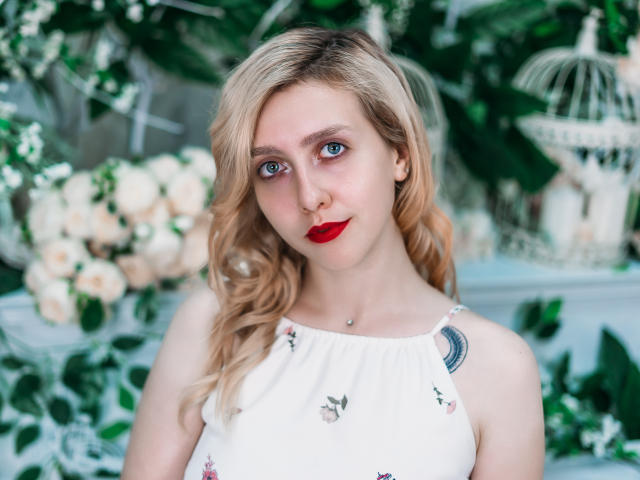 AliciaFletcher - Sexe cam en vivo - 9622336