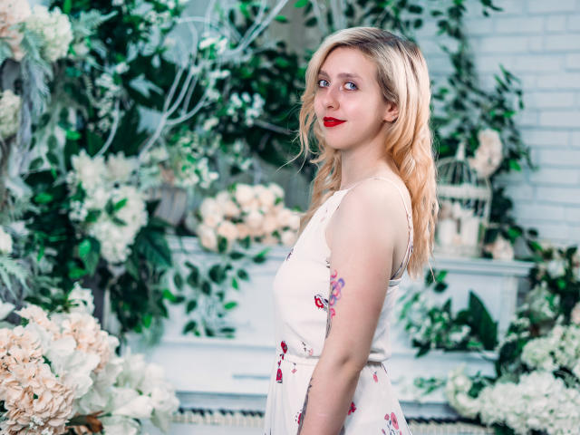 AliciaFletcher - Live porn &amp; sex cam - 9622348