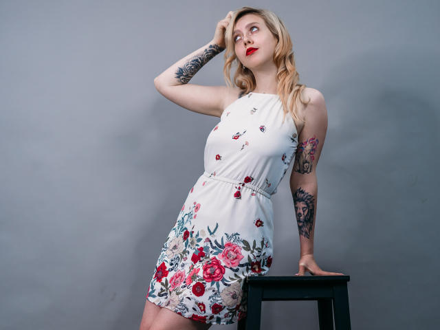 AliciaFletcher - Sexe cam en vivo - 9622356