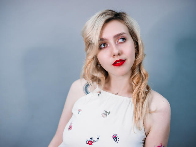 AliciaFletcher - Live porn &amp; sex cam - 9622368