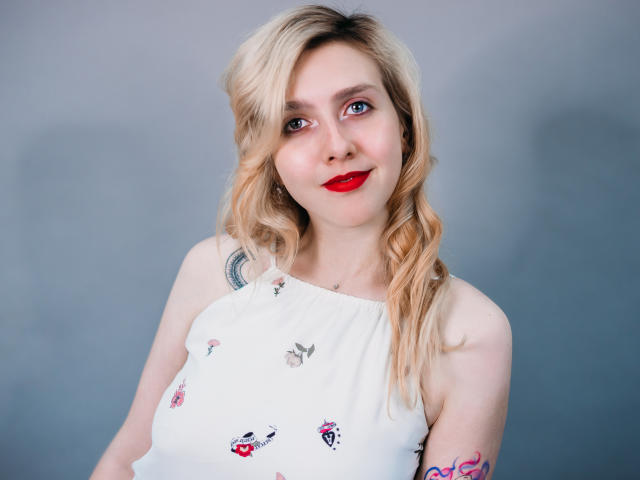 AliciaFletcher - Live porn &amp; sex cam - 9622372