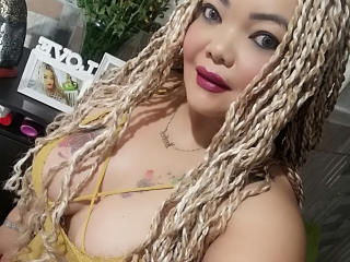 MichelleSmerald - Sexe cam en vivo - 9623112