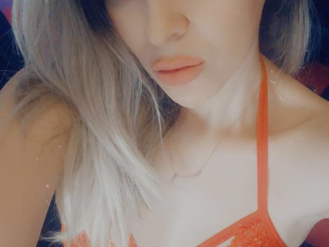 SophieDeee - Live porn &amp; sex cam - 9623224