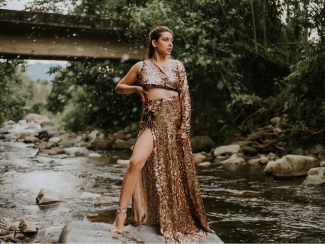 LuanaSimmons - Live porn &amp; sex cam - 9626700