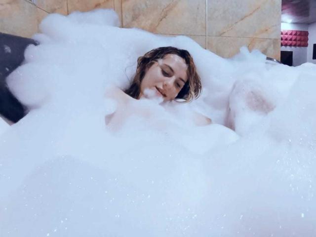 AdanEva - Live Sex Cam - 9629304