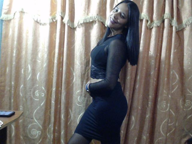 PauletteLove - Live porn &amp; sex cam - 9635376