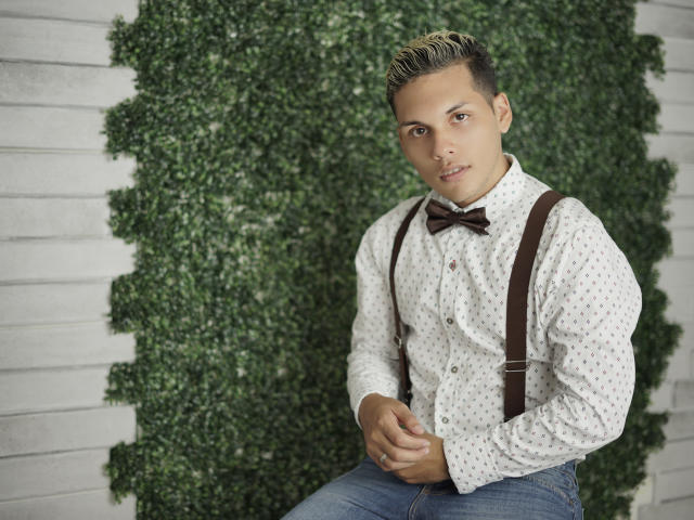 DaveLeone - Live sex cam - 9636980