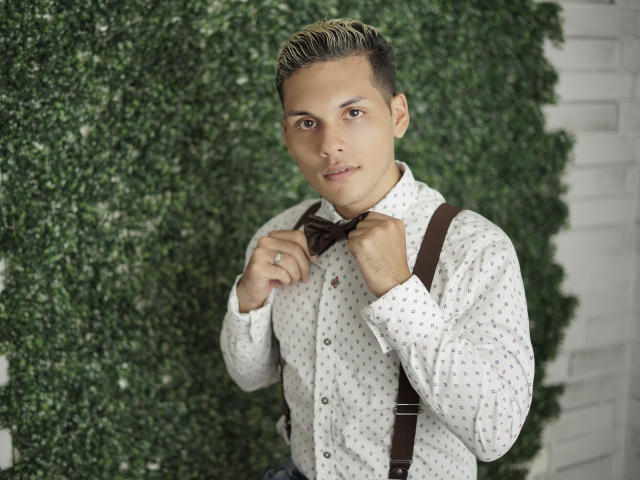 DaveLeone - Live sexe cam - 9636984