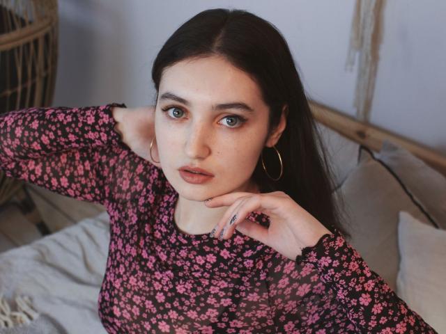 MeganParis - Live porn &amp; sex cam - 9638192