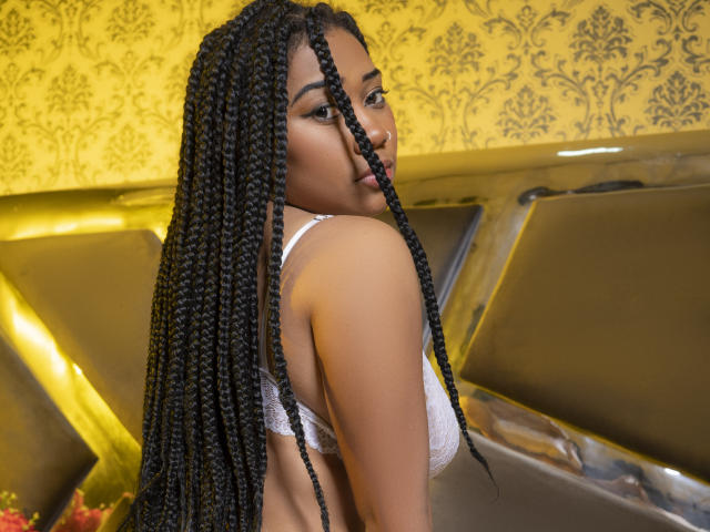 LucyTuker - Camera khiêu dâm &amp; quyến rũ trực tiếp - 9640724