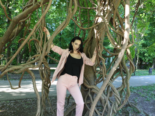 YourPlayfulBabe - Live porn &amp; sex cam - 9641096