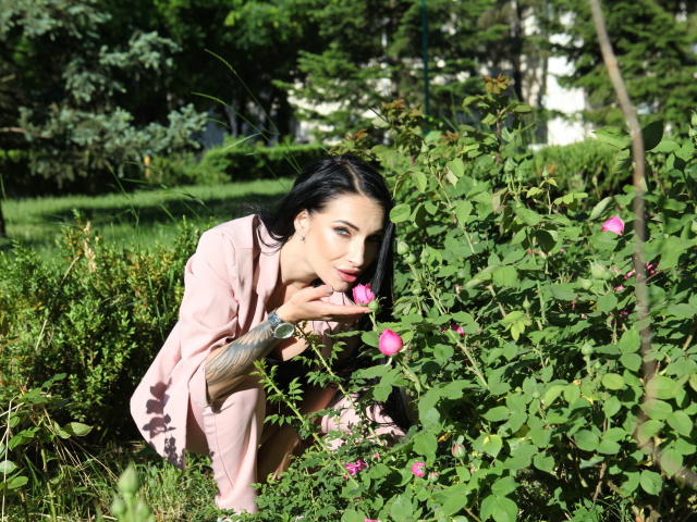 YourPlayfulBabe - Live sex cam - 9641144