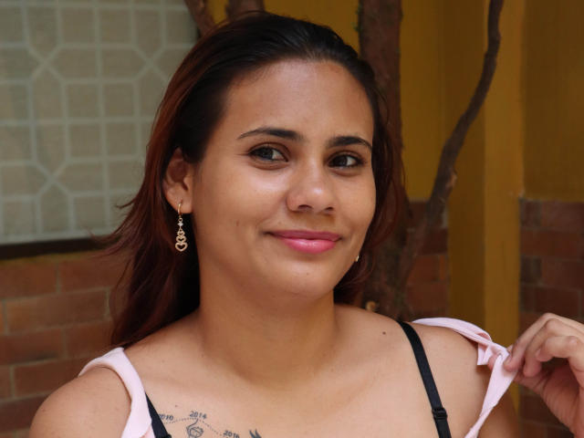 MiaMiller - Sexe cam en vivo - 9645208