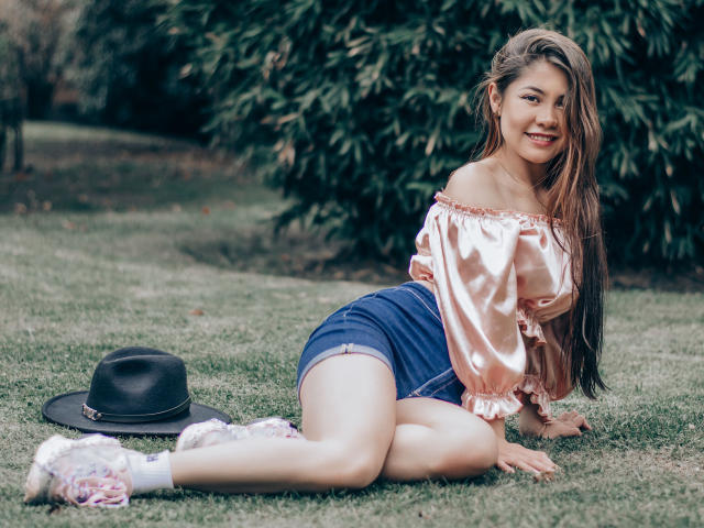 GwenOlson - Live porn &amp; sex cam - 9650720